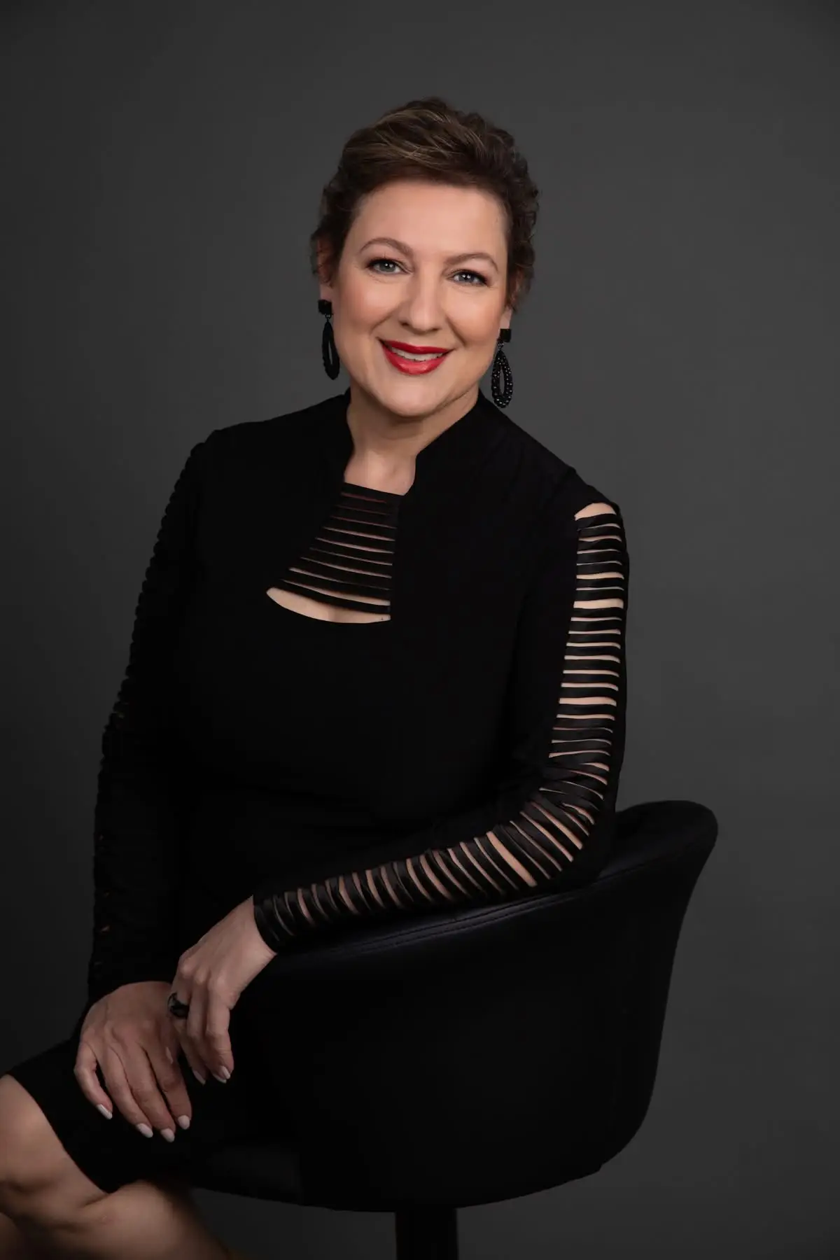 Karen Head Shot